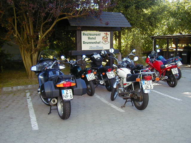 075hotel.jpg
